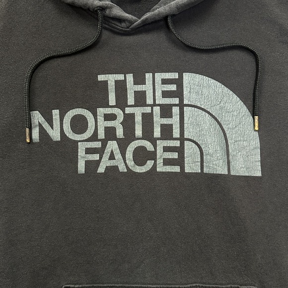 The North Face Hoodie Mens M Black Pullover Logo Fleece Sweatshirt - Picture 3 of 9